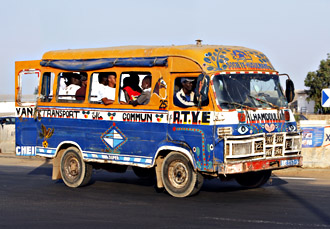 Samen in de bus - Foto: Friedrich Stark