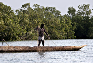 Visser op de rivier - foto: Friedrich Stark